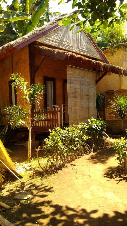 Lima Bintang Hotel Gili Trawangan Exterior foto