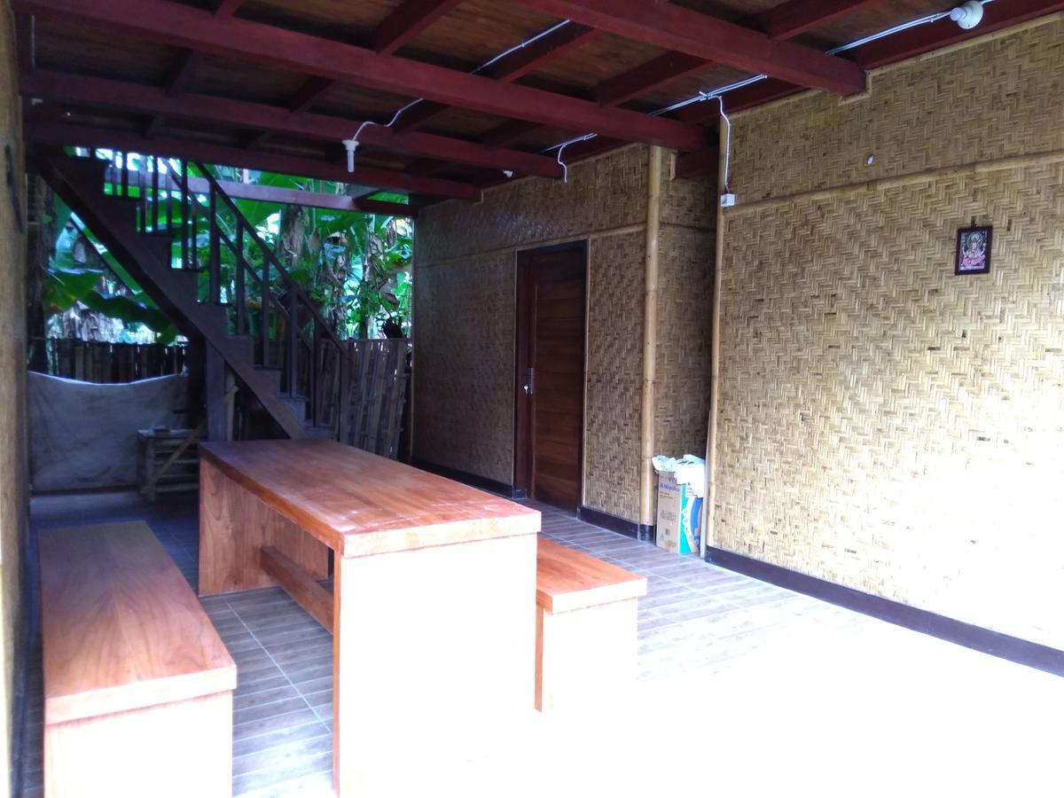 Lima Bintang Hotel Gili Trawangan Exterior foto