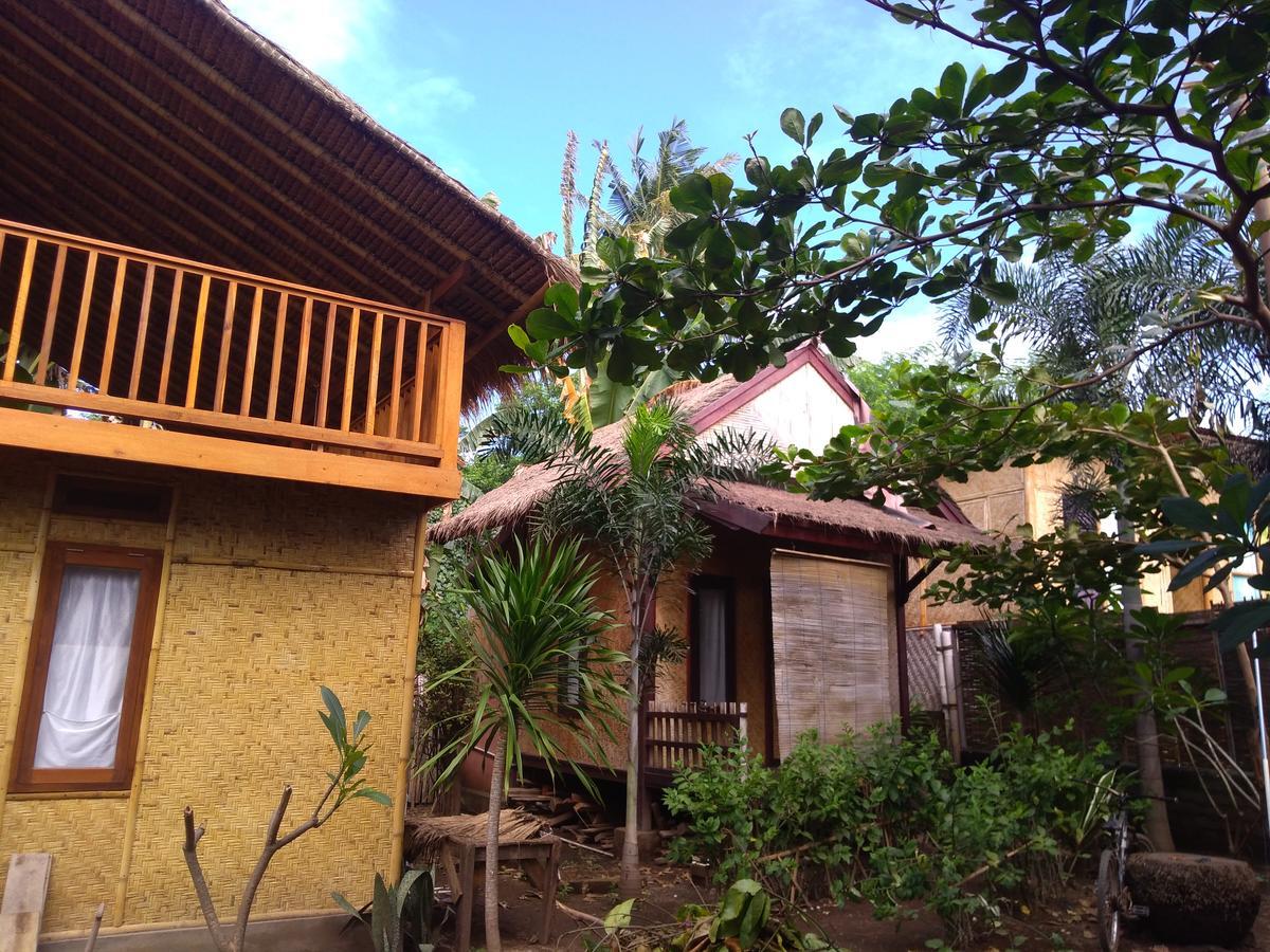 Lima Bintang Hotel Gili Trawangan Exterior foto