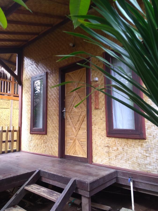 Lima Bintang Hotel Gili Trawangan Exterior foto