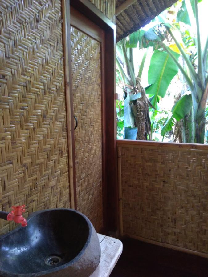 Lima Bintang Hotel Gili Trawangan Exterior foto