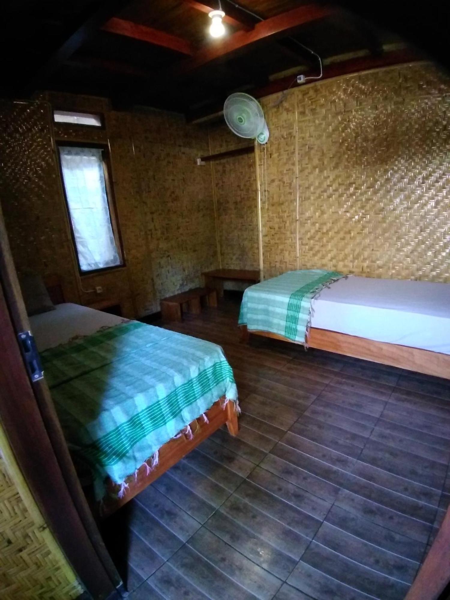 Lima Bintang Hotel Gili Trawangan Exterior foto
