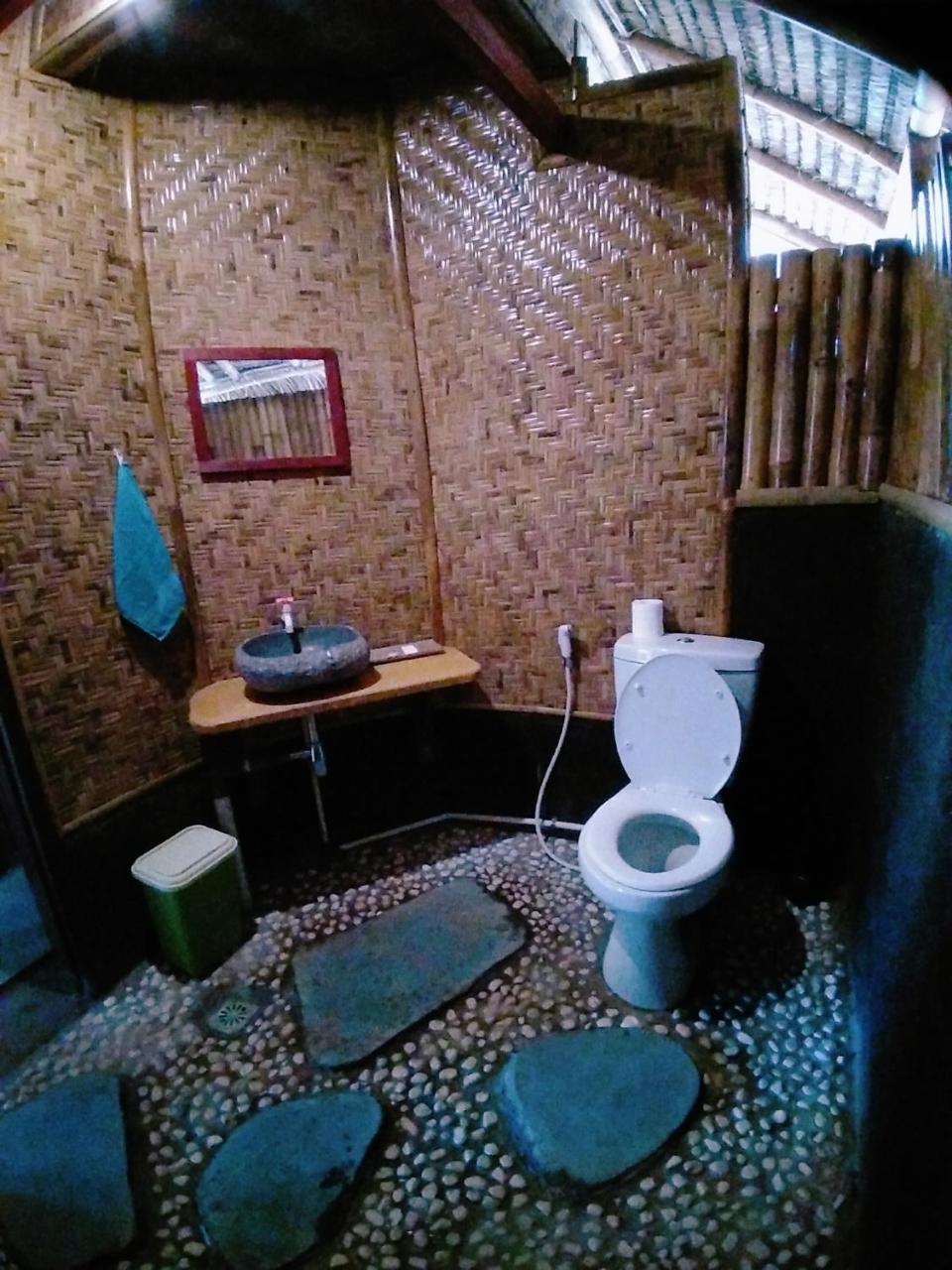 Lima Bintang Hotel Gili Trawangan Exterior foto